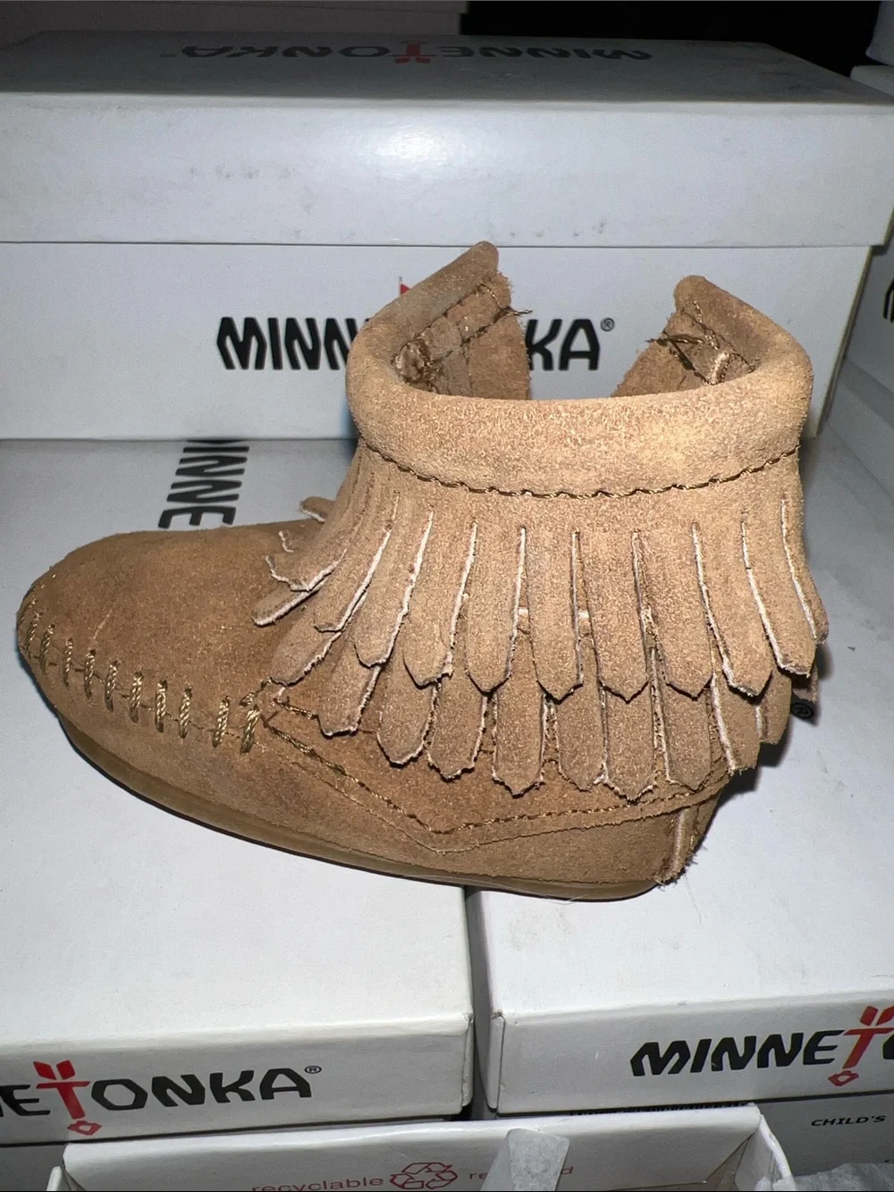 Authentic New in Box, Minnetonka Double Fringe Side Zip Boot infant Size 2